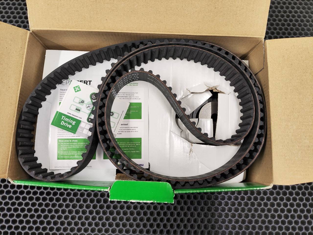 Комплект ГРМ, 25300 рублей, Красноярск