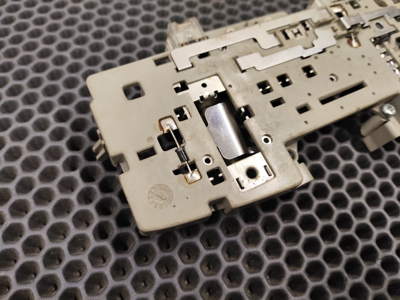 Фонарь потолочный, 1000 рублей, Красноярск