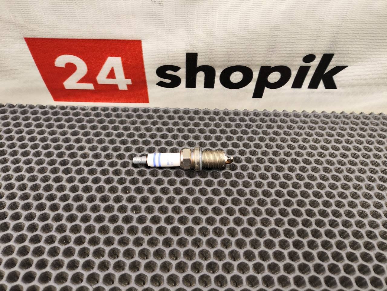 Свеча зажигания, 1300 рублей, Красноярск