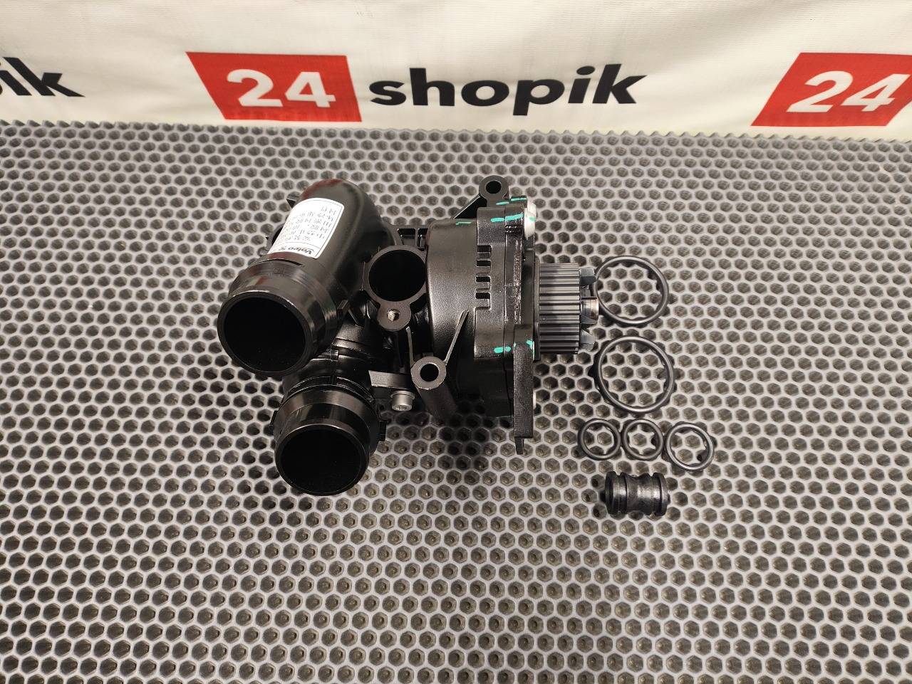 Насос системы охлаждения, 9400 рублей, Красноярск