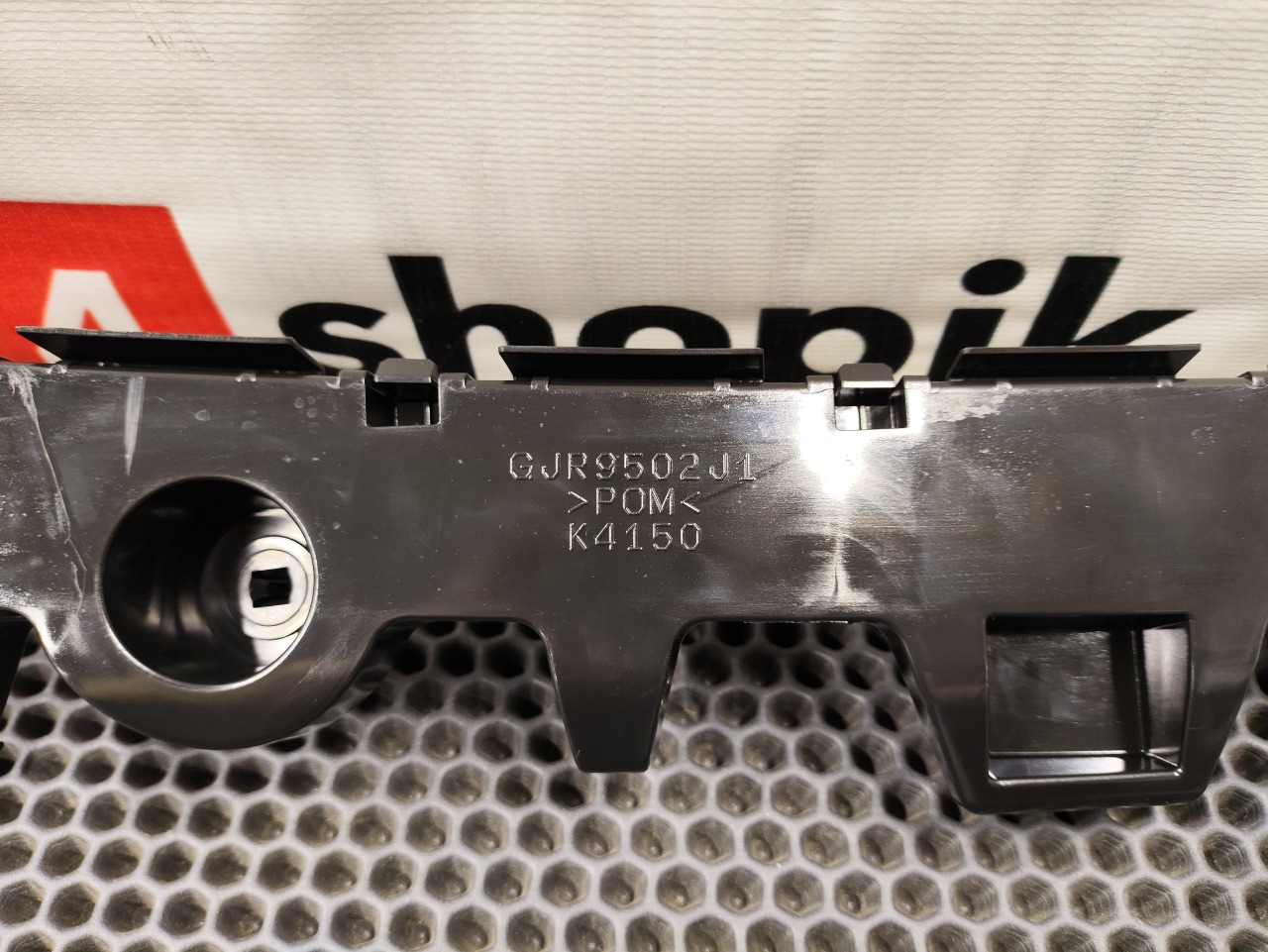 кронштейн бампера, 2200 рублей, Красноярск