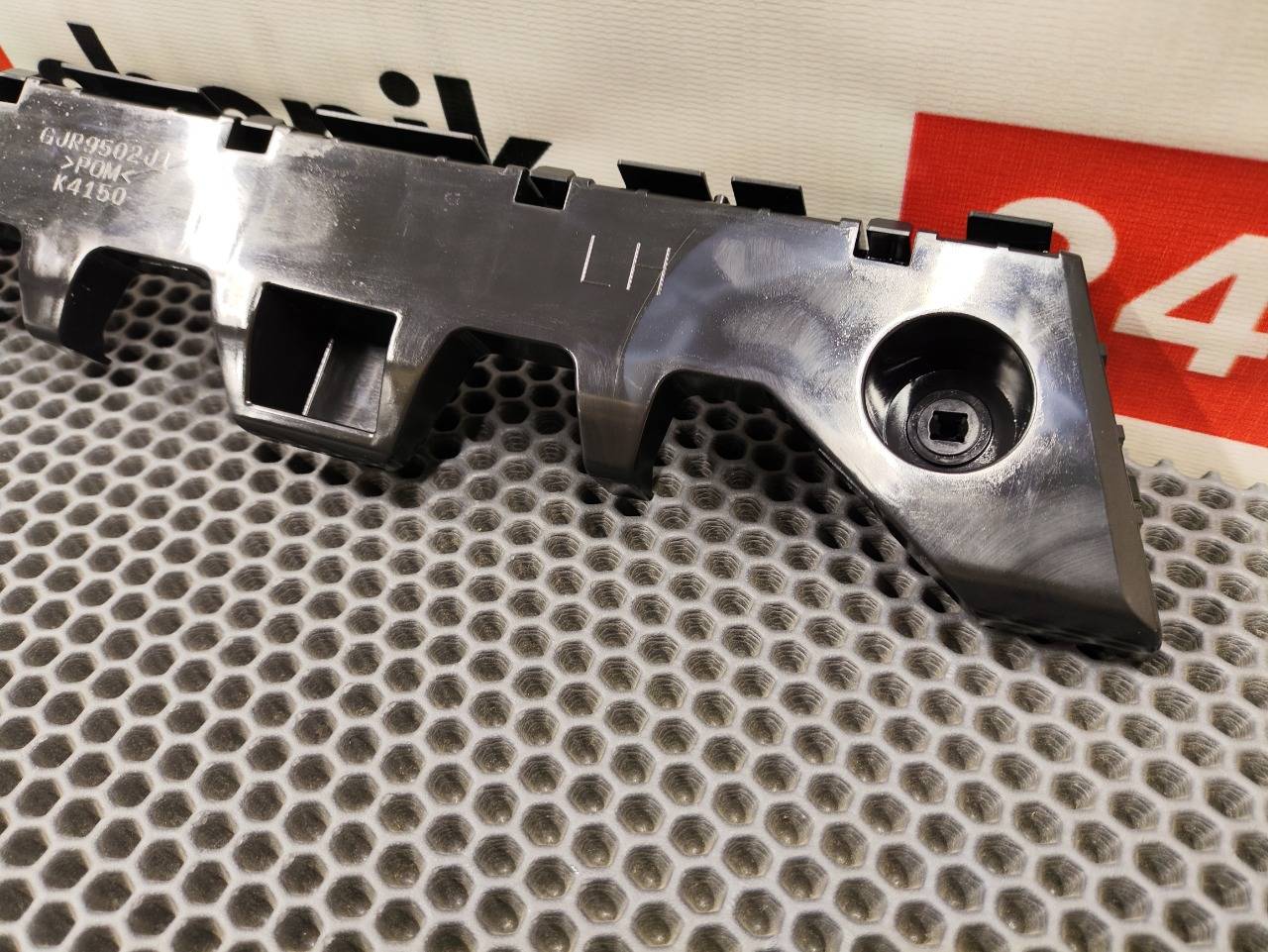 кронштейн бампера, 2200 рублей, Красноярск