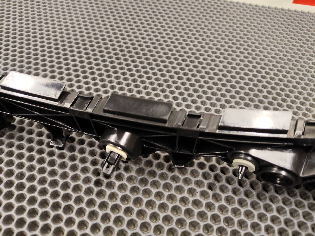 кронштейн бампера, 2200 рублей, Красноярск