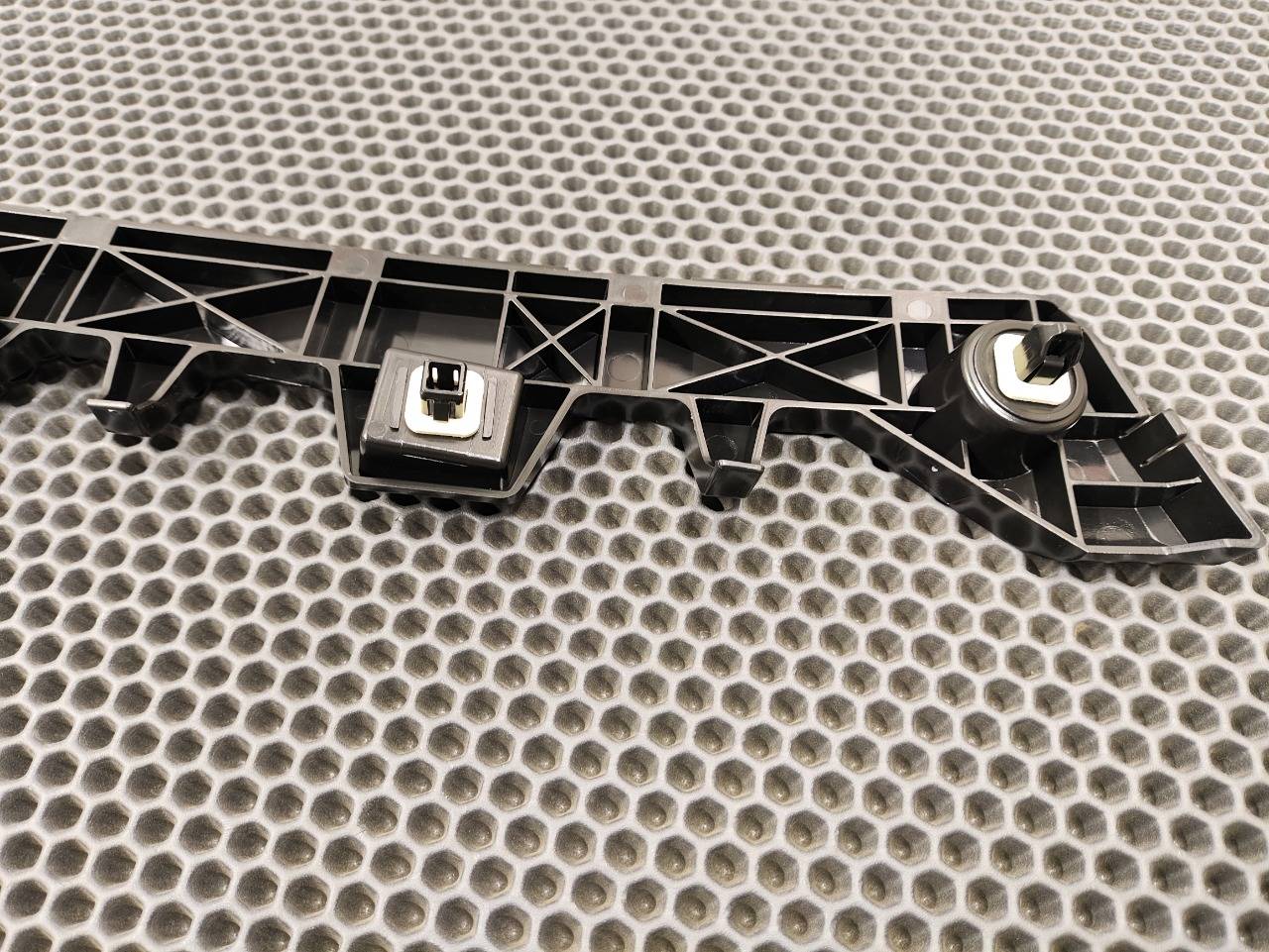 кронштейн бампера, 2200 рублей, Красноярск