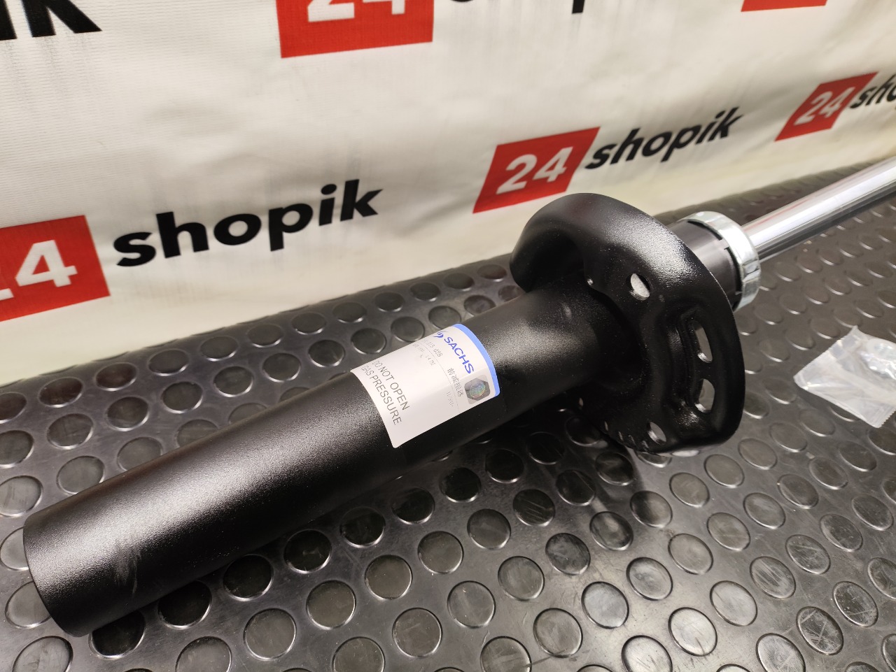 Амортизатор, 10800 рублей, Красноярск