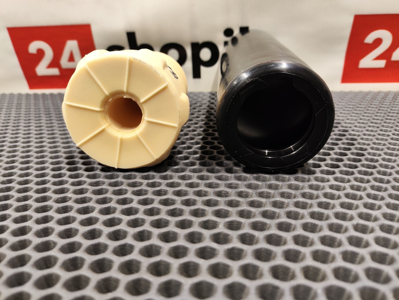 Пыльник амортизатора, 900 рублей, Красноярск