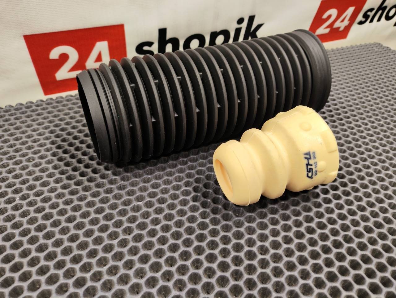 Пыльник амортизатора, 900 рублей, Красноярск