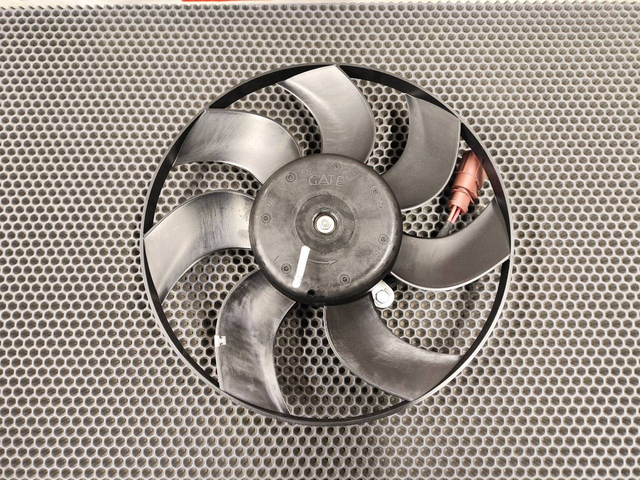 Вентилятор охлаждения двигателя, 5100 рублей, Красноярск