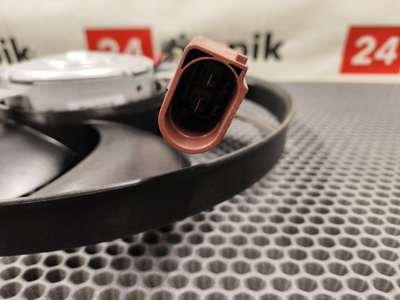 Вентилятор охлаждения двигателя, 5100 рублей, Красноярск