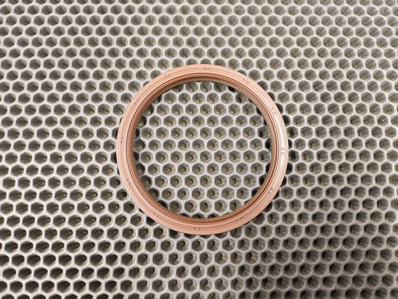 Сальник коленвала, 3200 рублей, Красноярск