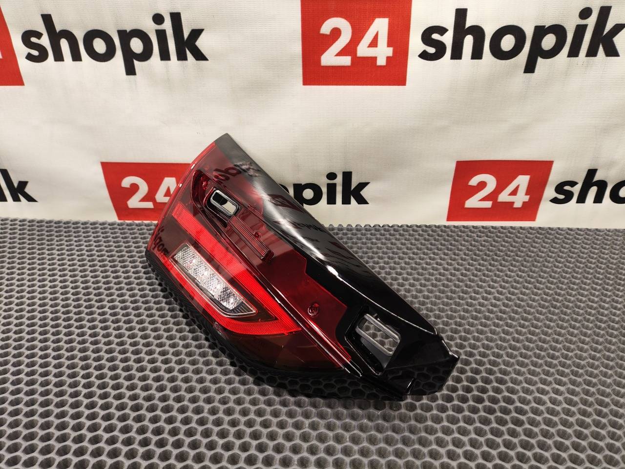 Фонарь заднего хода, 9900 рублей, Красноярск