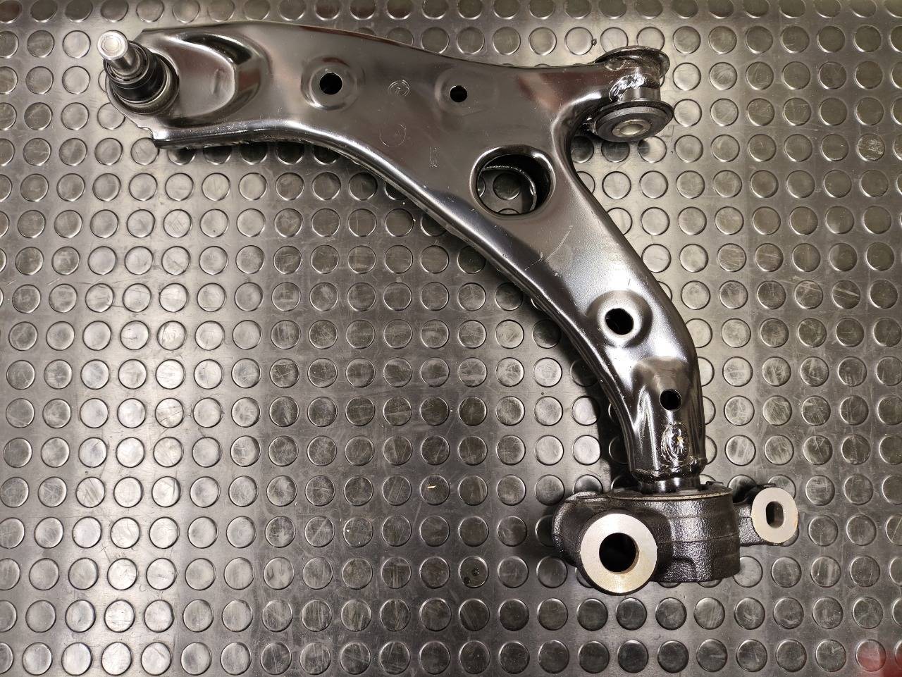 Рычаг, 21500 рублей, Красноярск