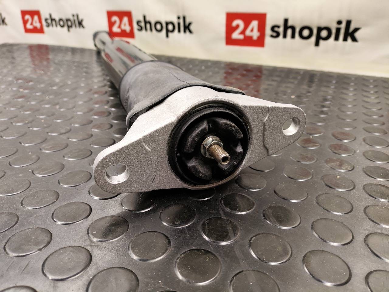 Амортизатор, 9200 рублей, Красноярск