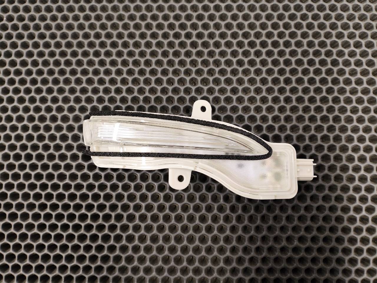 Повторитель поворота, 3300 рублей, Красноярск