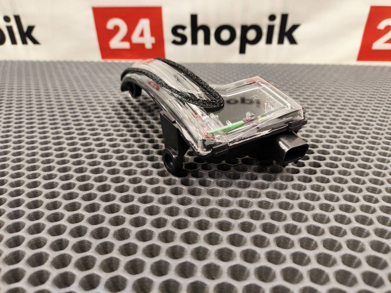 Повторитель поворота, 3300 рублей, Красноярск