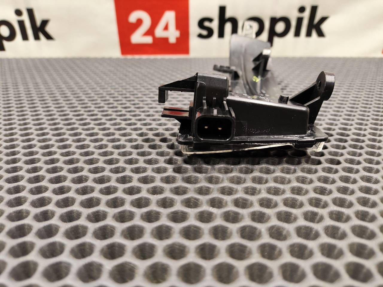 Повторитель поворота, 3300 рублей, Красноярск