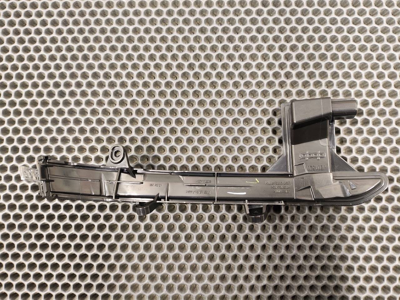 Повторитель поворота, 3300 рублей, Красноярск