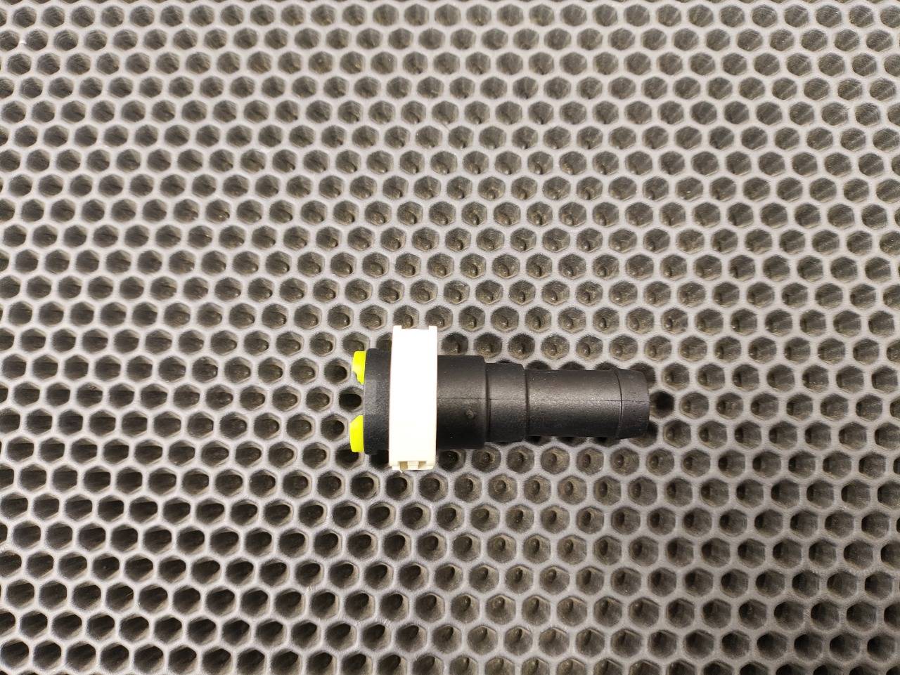 Штуцер отопителя, 1100 рублей, Красноярск