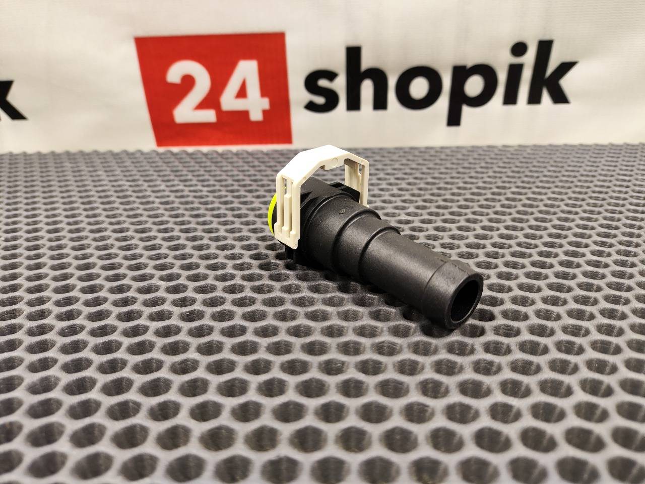 Штуцер отопителя, 1100 рублей, Красноярск