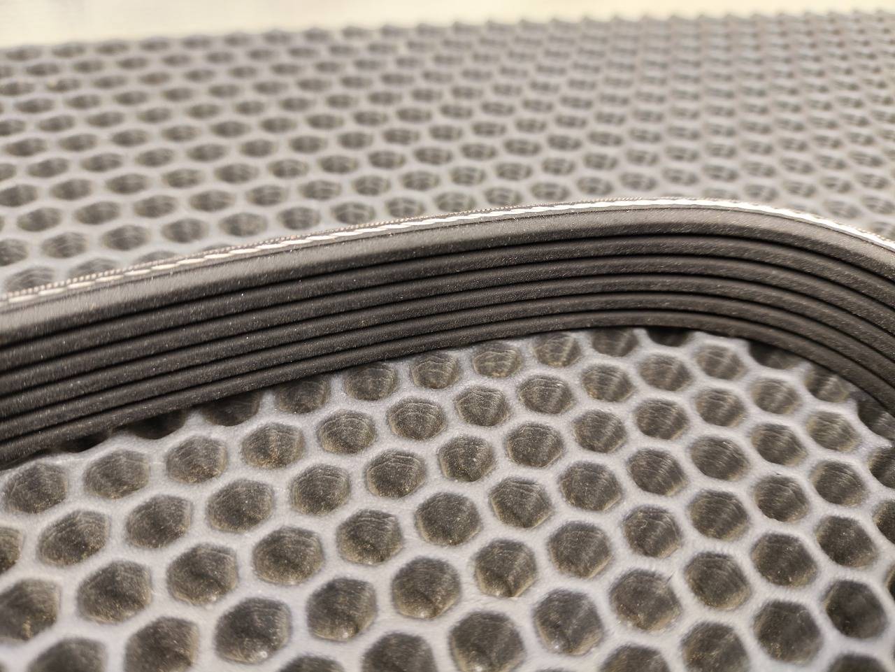 Ремень, 1400 рублей, Красноярск