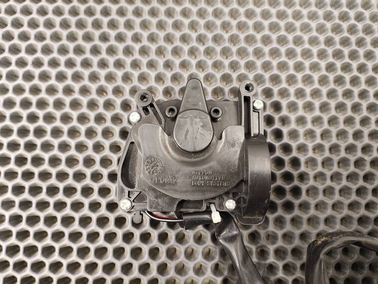 Моторчик замка двери, 700 рублей, Красноярск