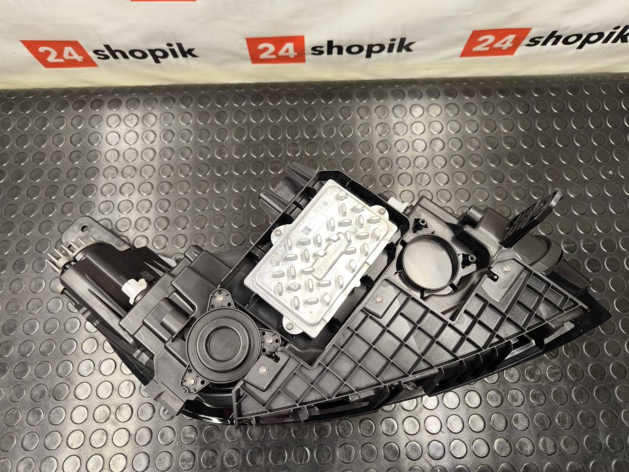 Фара, 93500 рублей, Красноярск