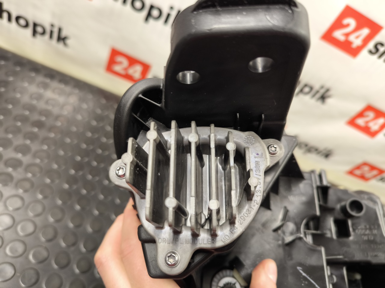 Фара, 93500 рублей, Красноярск