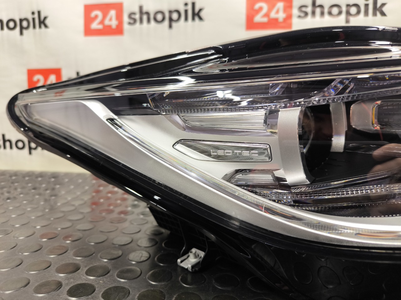 Фара, 43500 рублей, Красноярск