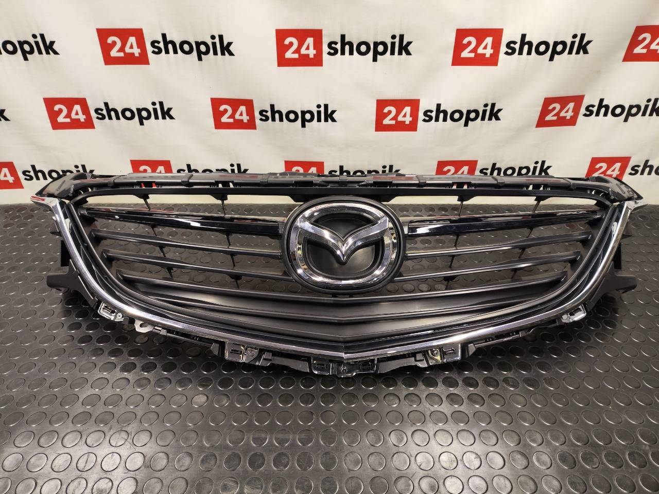 Эмблема решетки радиатора, 1600 рублей, Красноярск