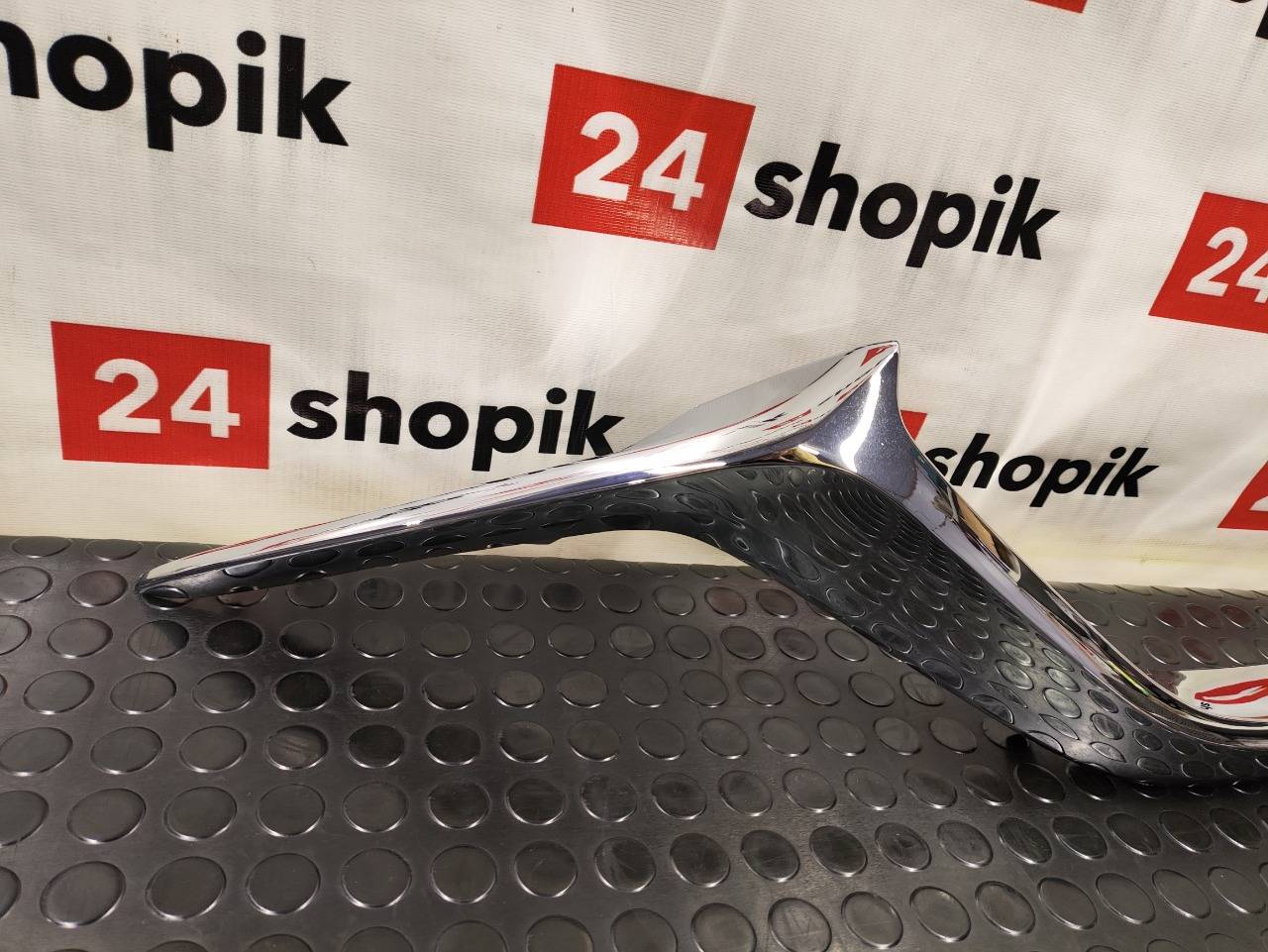 Молдинг решетки радиатора, 4100 рублей, Красноярск