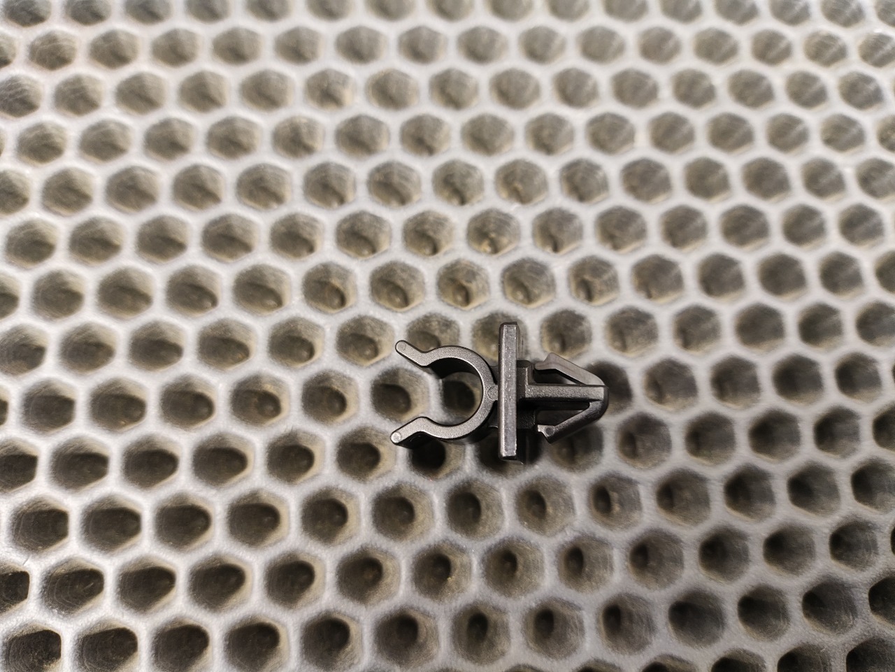 Клипса Крепления Стойки Капота, 300 рублей, Красноярск