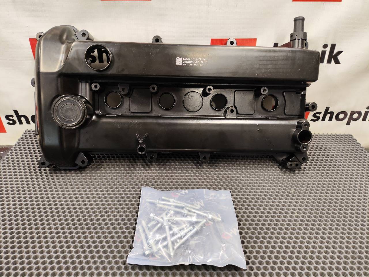 Крышка головки блока цилиндров, 14900 рублей, Красноярск