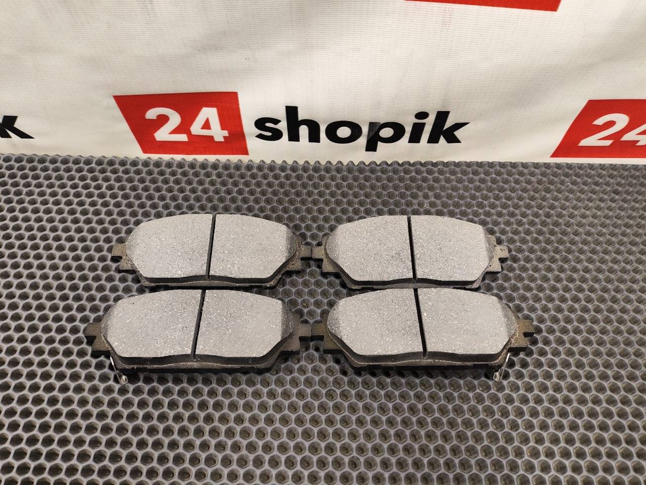 Тормозные колодки, 3700 рублей, Красноярск