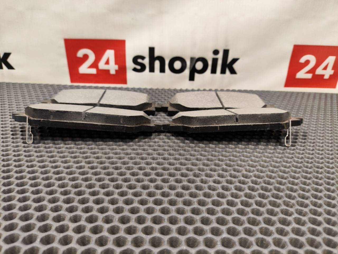 Тормозные колодки, 3700 рублей, Красноярск