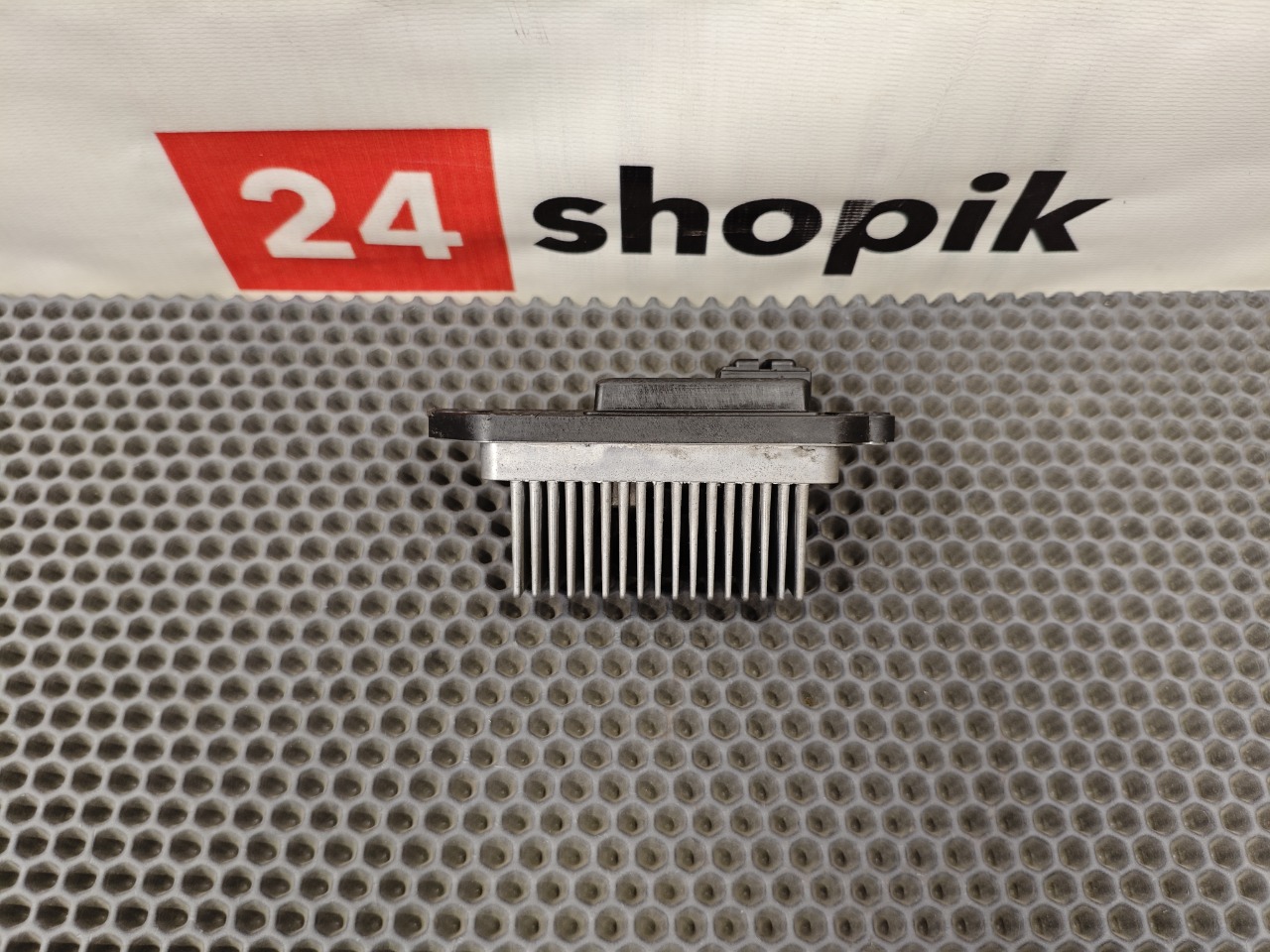 Резистор отопителя, 2000 рублей, Красноярск