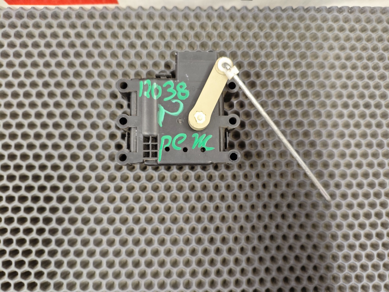 Мотор заслонки отопителя, 1200 рублей, Красноярск