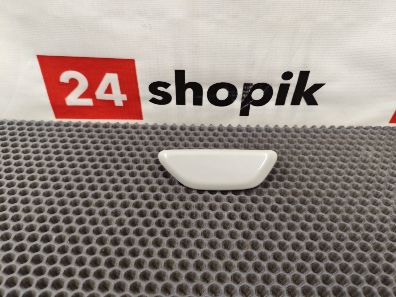 Крышка форсунки омывателя фар, 1700 рублей, Красноярск