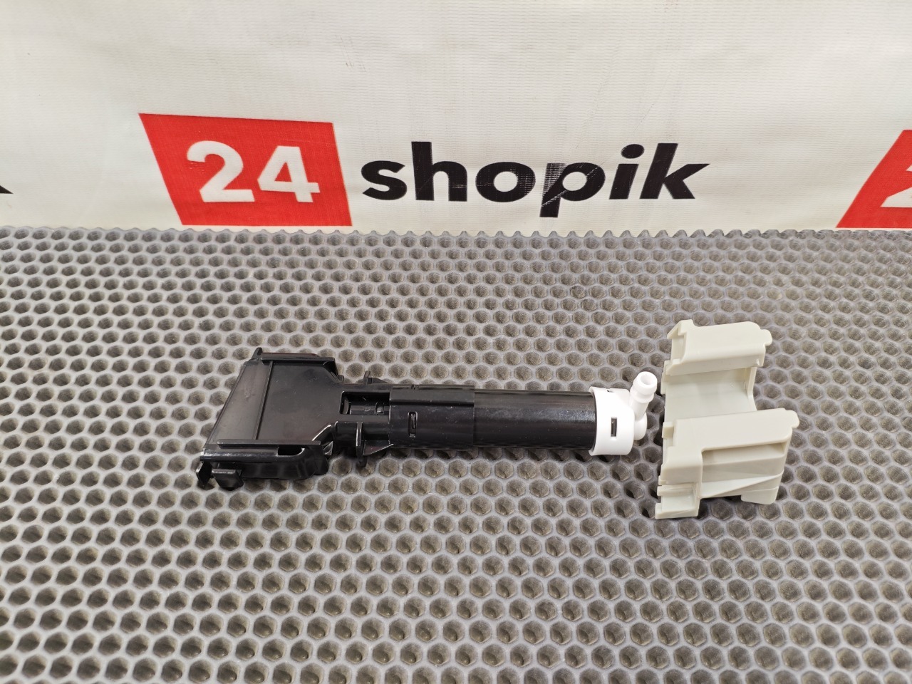 Форсунка омывателя фары, 4200 рублей, Красноярск