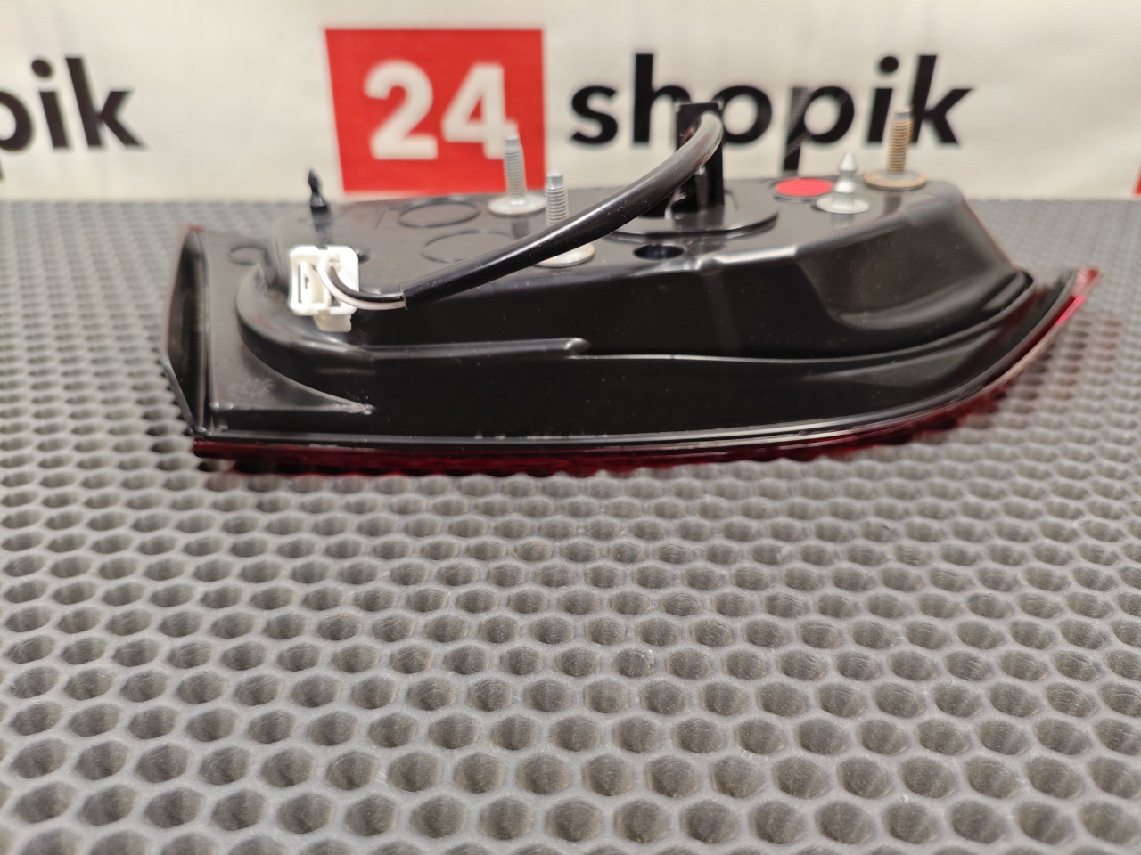 Фонарь заднего хода, 8300 рублей, Красноярск