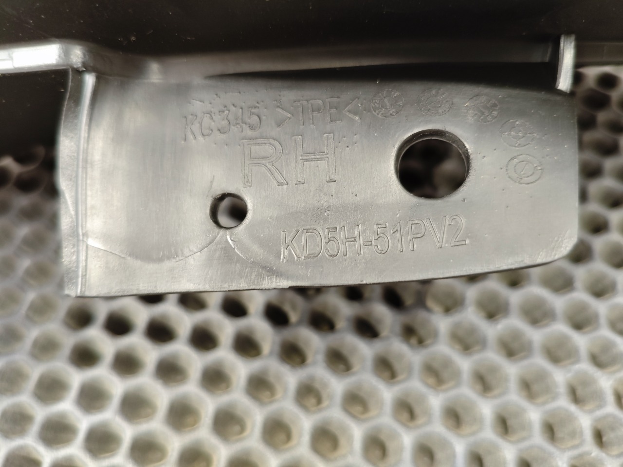 Брызговик, 1500 рублей, Красноярск