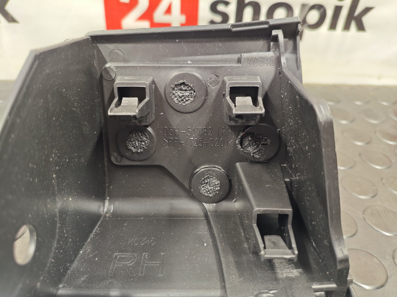 Накладка расширителя крыла, 2200 рублей, Красноярск