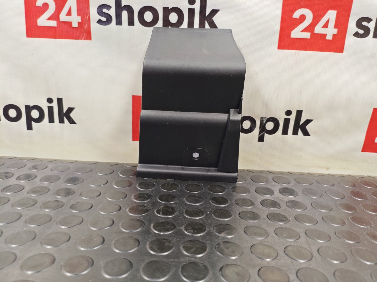 Накладка крыла, 2200 рублей, Красноярск