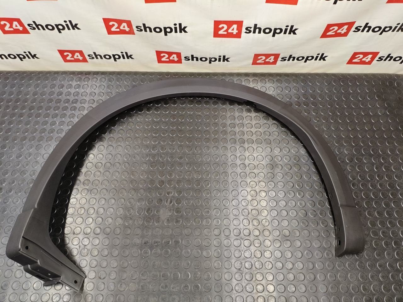 Накладка крыла, 4400 рублей, Красноярск