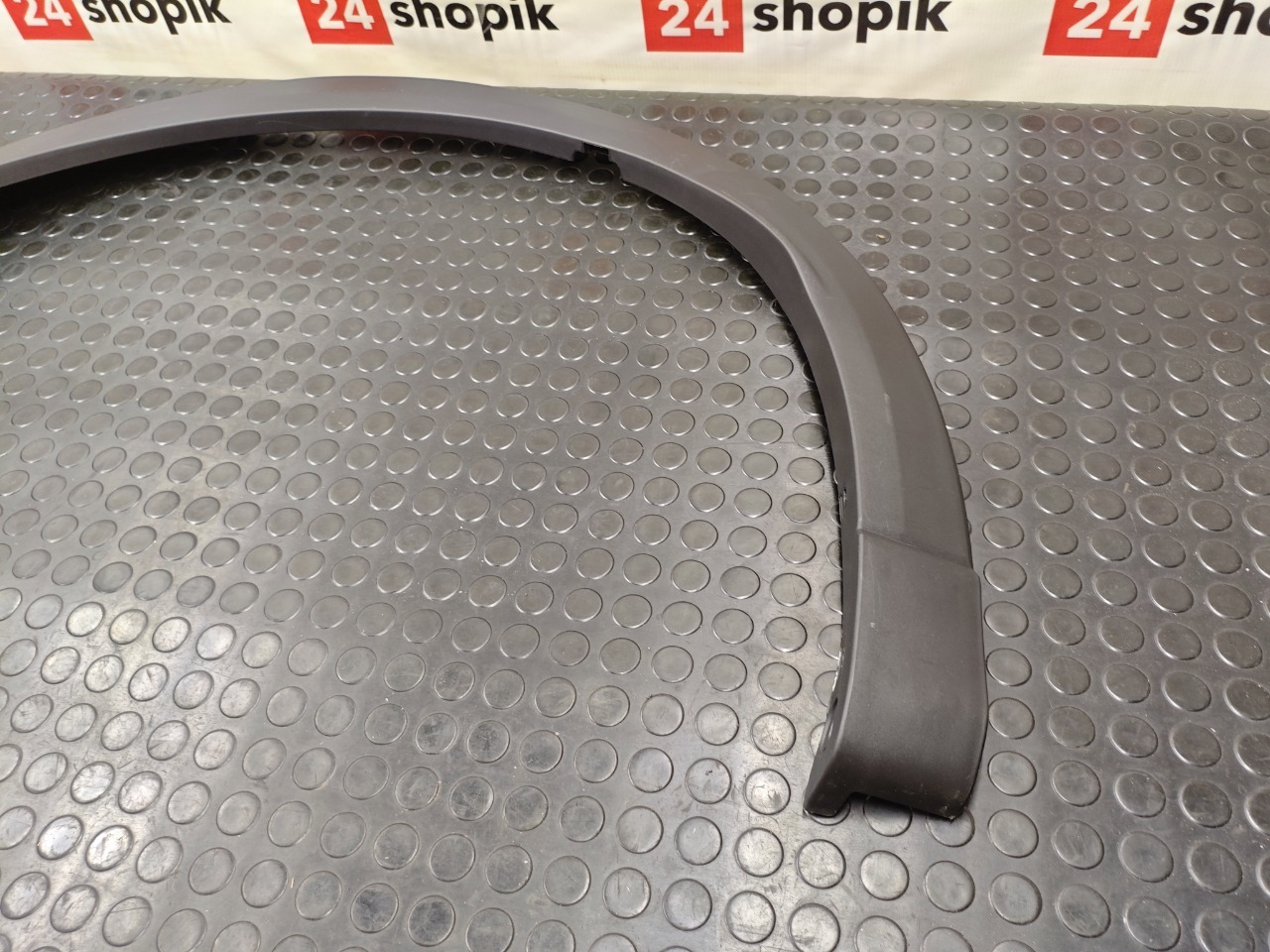 Накладка крыла, 4400 рублей, Красноярск