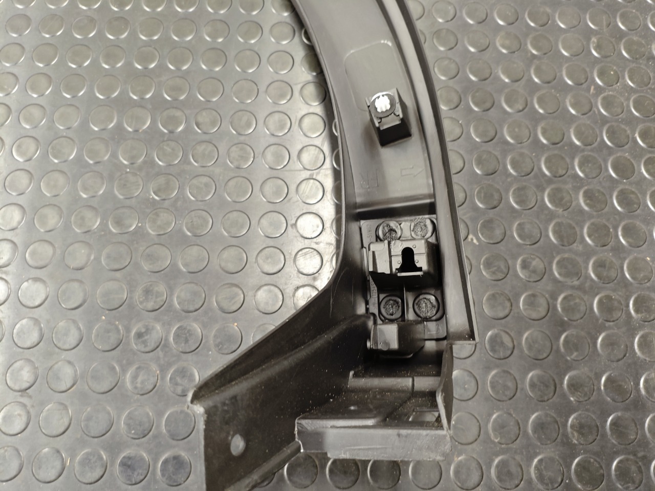 Накладка крыла, 4400 рублей, Красноярск