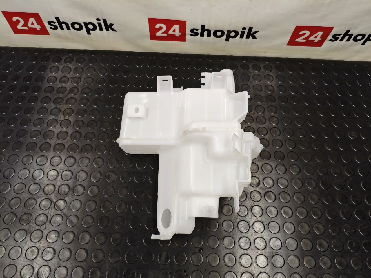 Бачок омывателя, 3900 рублей, Красноярск