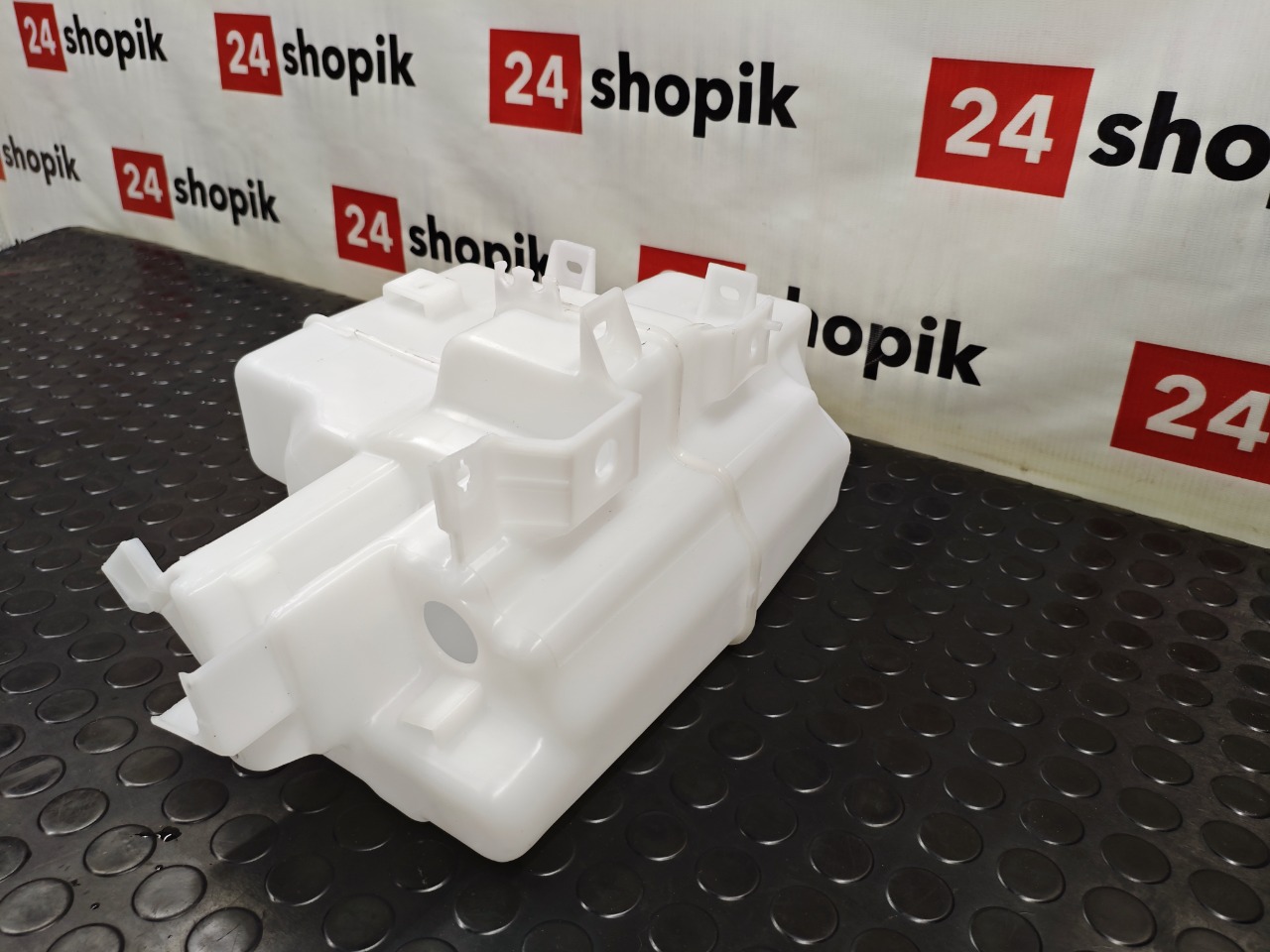 Бачок омывателя, 5000 рублей, Красноярск