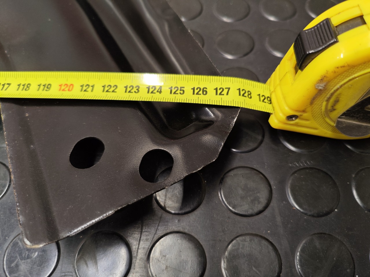 Кронштейн рамки радиатора, 5100 рублей, Красноярск