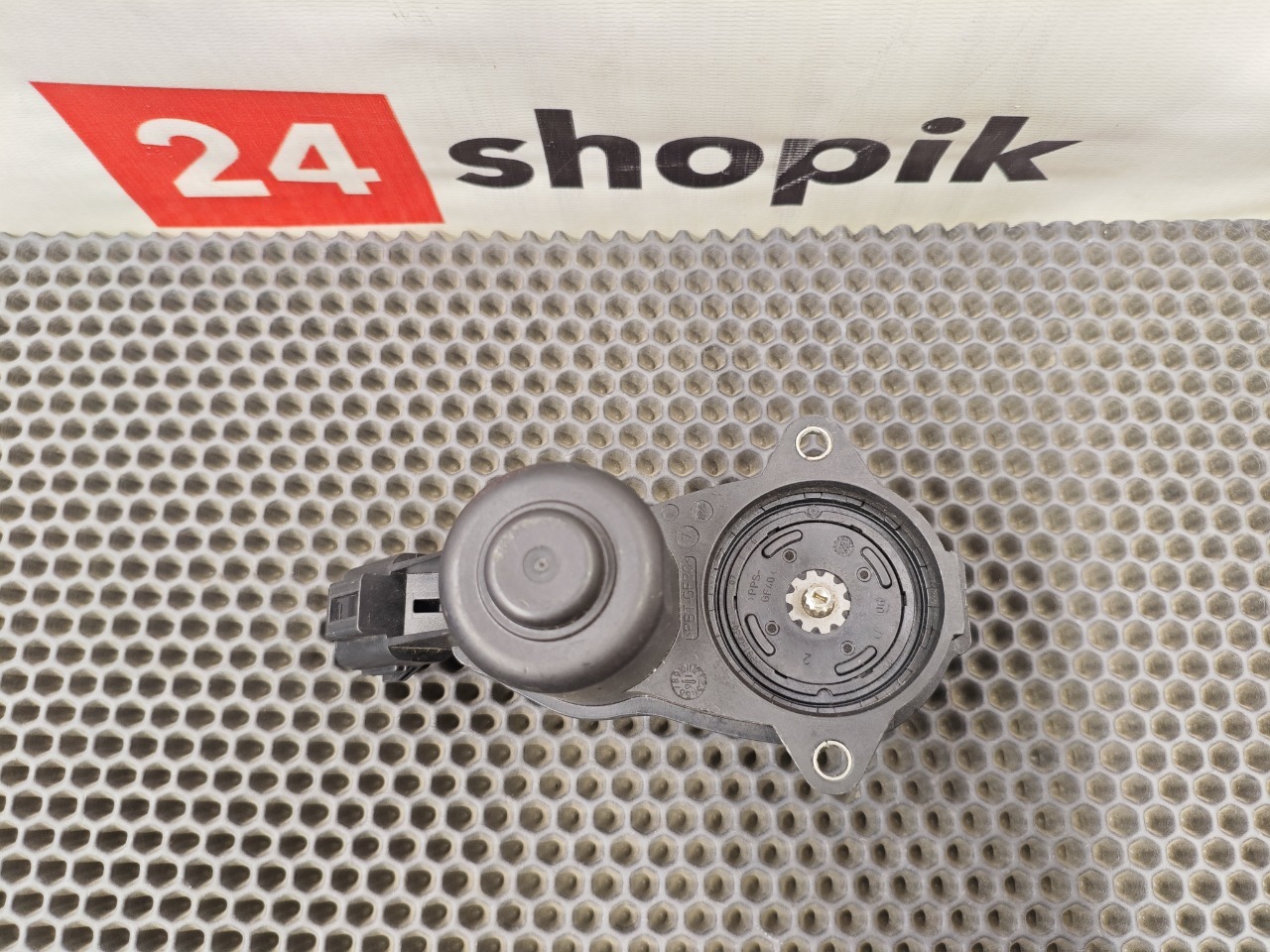 Мотор стояночного тормоза, 6100 рублей, Красноярск