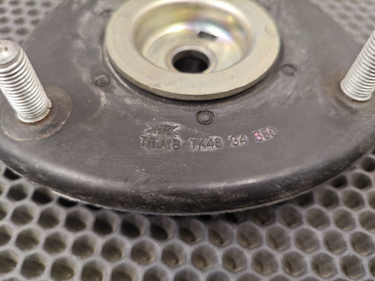 Опора стойки, 3100 рублей, Красноярск